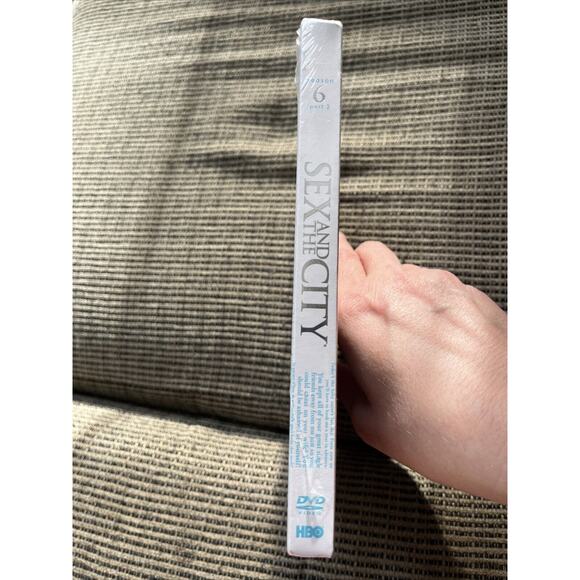 Sex and the City: Season 6, Part 2 - DVD - Picture 3 of 4